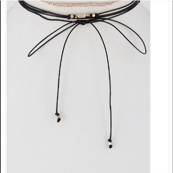 🆕️ Layered Choker Necklace - Picture 2 of 5